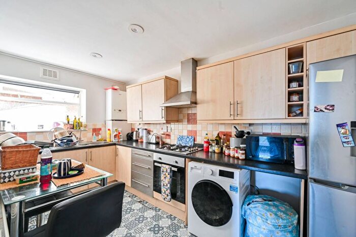 1 Bedroom Flat To Rent In Recreation Road, Sydenham, London, SE26