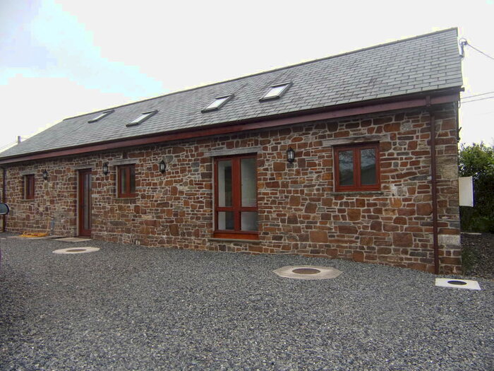 2 Bedroom Detached Bungalow To Rent In Maxworthy, PL15