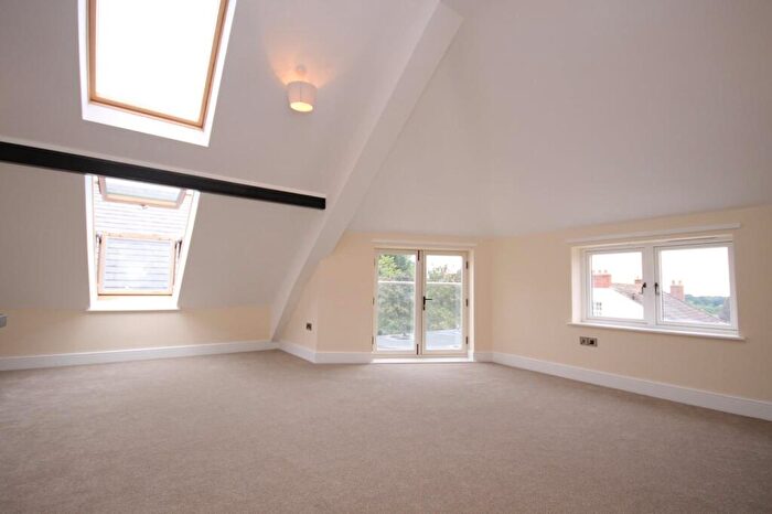 2 Bedroom Apartment To Rent In Queens Road, Richmond, DL10