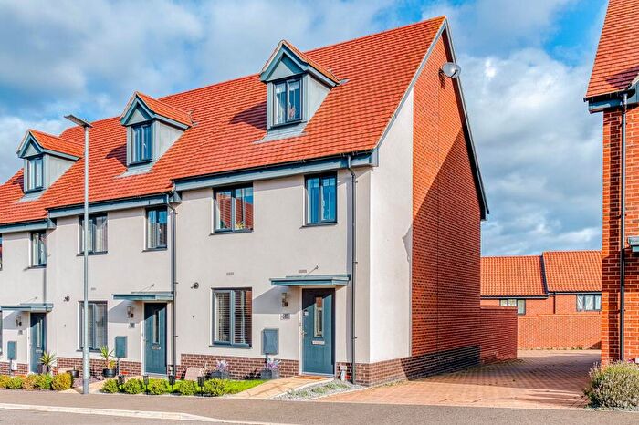 3 Bedroom End Of Terrace House For Sale In Baines Way, Framlingham, IP13