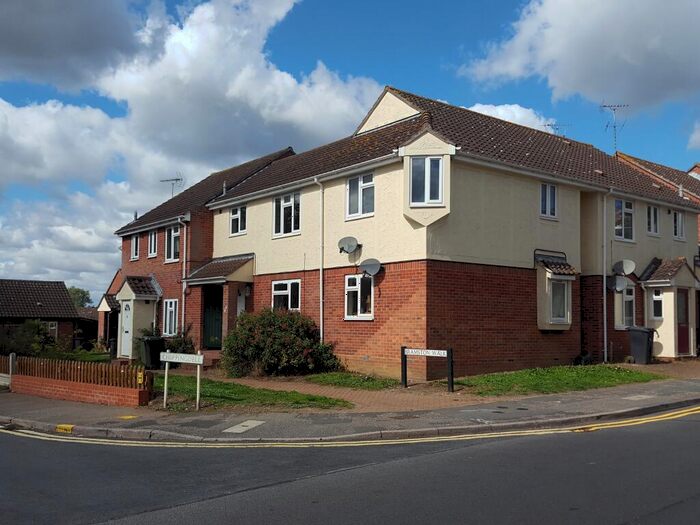 2 Bedroom Maisonette To Rent In Church Street, Witham, CM8