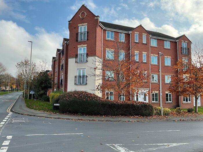 2 Bedroom Flat For Sale In North Street, Brierley Hill, DY5