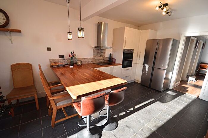 5 Bedroom Detached House To Rent In Borthwick Road, Boscombe, Bournemouth, BH1