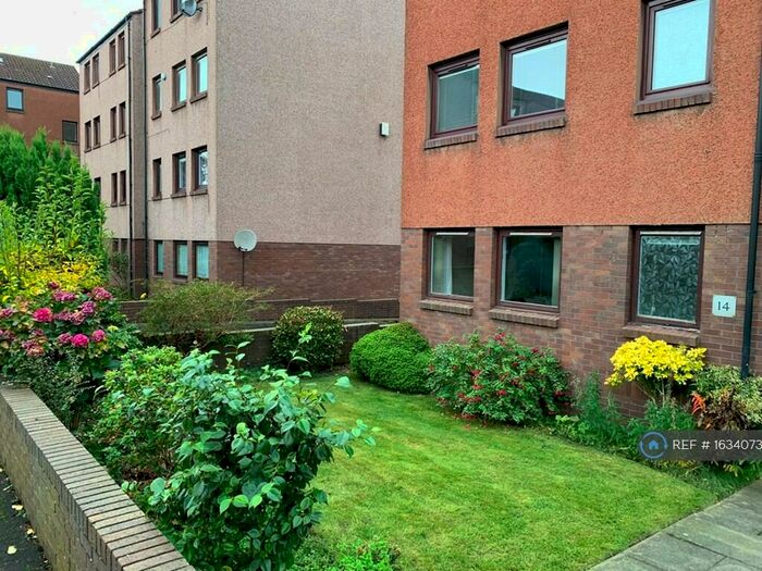 1 Bedroom Flat To Rent In West Winnelstrae, Edinburgh, EH5
