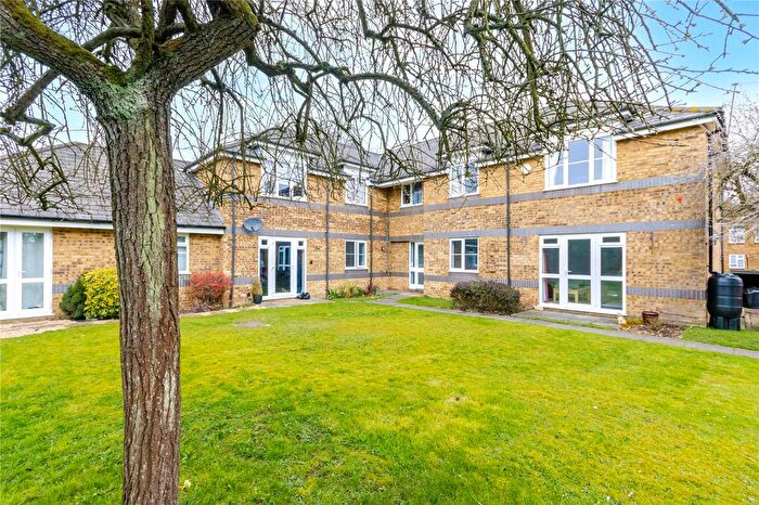 2 Bedroom Flat For Sale In Rickmansworth Road, Harefield, Uxbridge, UB9