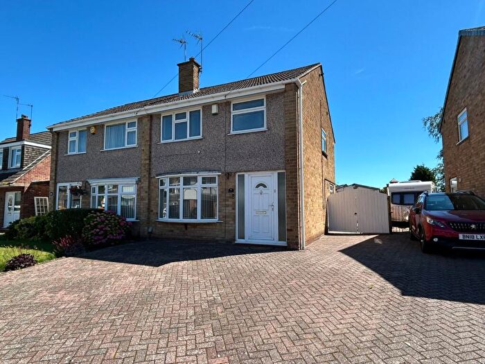 3 Bedroom Semi Detached House For Sale In Delamere Road, Bedworth, Warwickshire, CV12