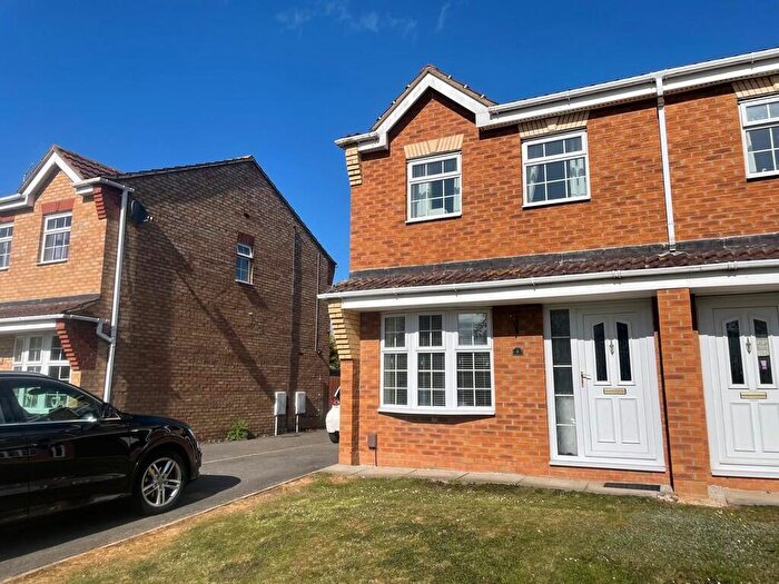 3 Bedroom Semi-Detached House To Rent In Lingfield Close, Saxilby, Lincoln, LN1