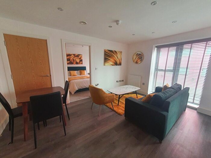 1 Bedroom Apartment To Rent In Severn House, Severn Street, Birmingham, B1