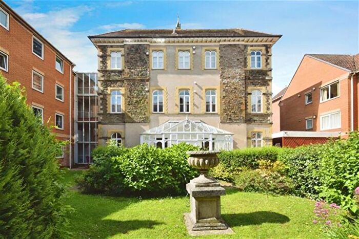 1 Bedroom Retirement Property To Rent In Homegower House, St Helens Road, Swansea, SA1