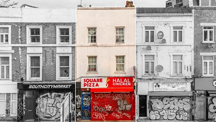 2 Bedroom Flat For Sale In New Cross Road, London, SE14