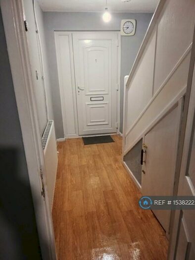3 Bedroom Semi-Detached House To Rent In Doncaster, Doncaster, DN11