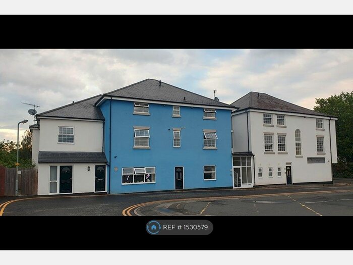 2 Bedroom Flat To Rent In The Barrel, Kidderminster, DY10