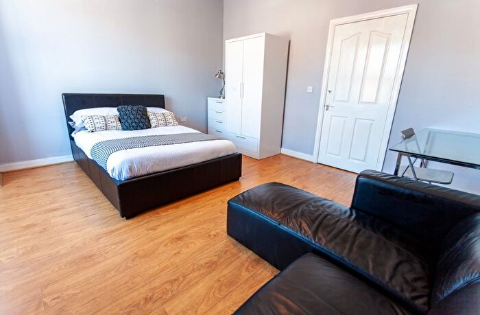 1 Bedroom Property To Rent In Boswell Street, L8