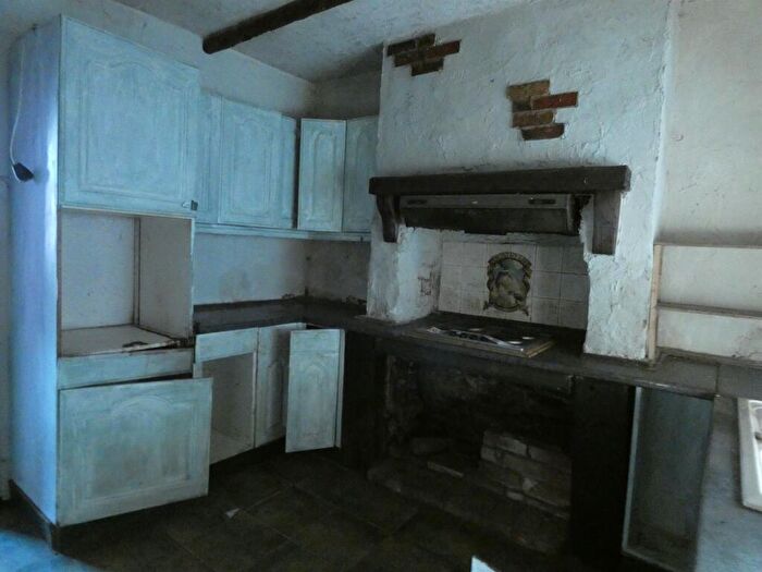 2 Bedroom Semi-Detached House For Sale In High Street, Luddington, Scunthorpe, DN17
