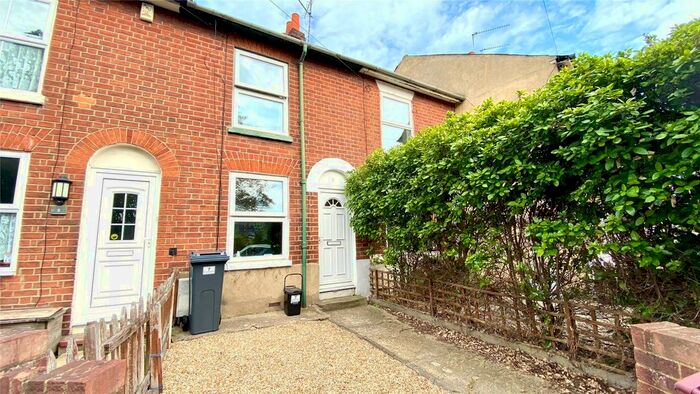 2 Bedroom Terraced House To Rent In Princes Street, Reading, Berkshire, RG1