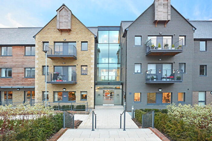 2 Bedroom Retirement Property For Sale In The Boulevard, Horsham, RH12