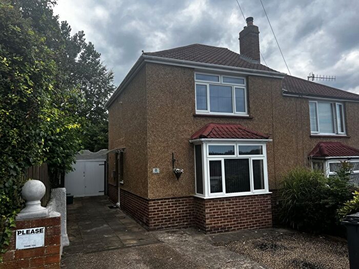 2 Bedroom Semi-Detached House To Rent In Eaves Road, Dover, CT17