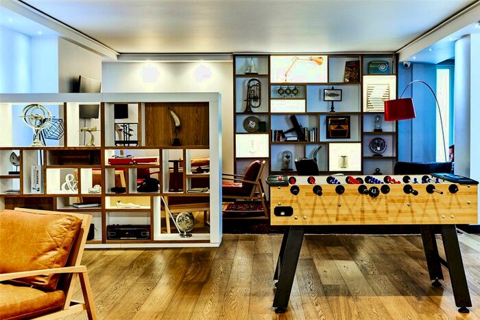 Studio To Rent In Uncle Stockwell, Courland Grove, London, SW8