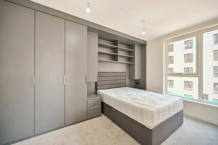 1 Bedroom Flat To Rent In Henry Strong Road, Harrow, HA1