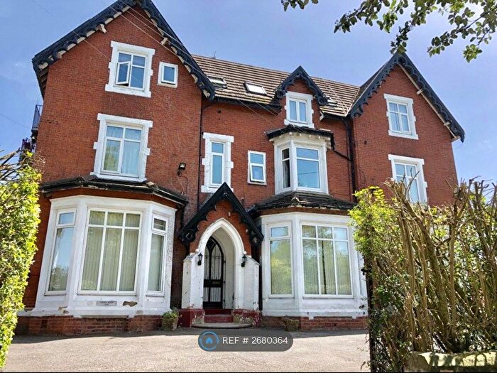 1 Bedroom Flat To Rent In Lincoln House, Manchester, M13