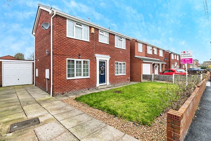 4 Bedroom Detached House For Sale In Langdale Drive, Ackworth, Pontefract, WF7