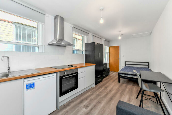 1 Bedroom Apartment To Rent In St Peter's Gate, Nottingham, NG1