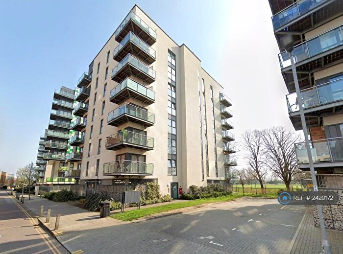 1 Bedroom Flat To Rent In Keele House, Dagenham, RM8