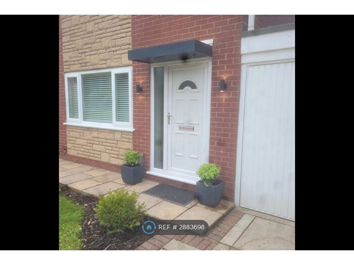 2 Bedroom Semi-detached House To Rent In Empress Way, Chorley, PR7