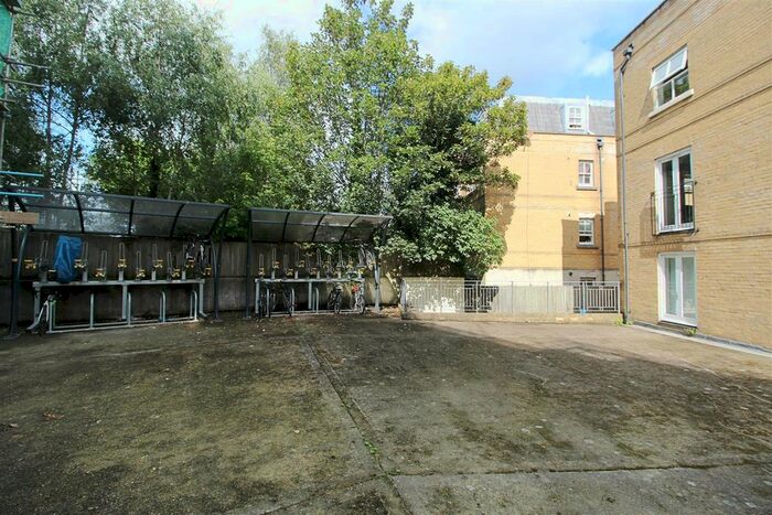 Studio To Rent In Buckingham Place, Brighton, BN1