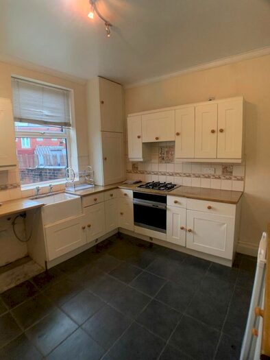 2 Bedroom Terraced House To Rent In Brooke Street, Doncaster, DN1