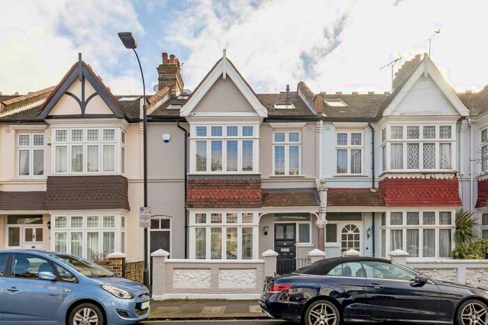 4 Bedroom Property To Rent In Bowfell Road, London W6