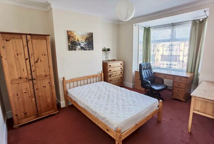 5 Bedroom Terraced House To Rent In Fernhurst Road, Southsea, PO4