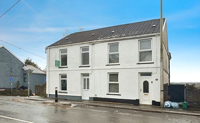 3 Bedroom Semi Detached House For Sale In Iscoed Road, Hendy, Pontarddulais, Swansea, Carmarthenshire, SA4