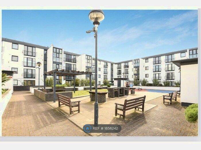 1 Bedroom Flat To Rent In Shaftesbury Place, London, W14