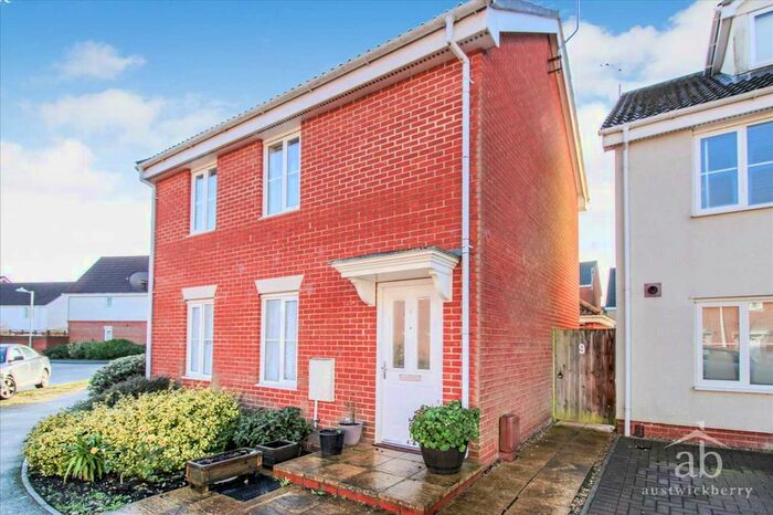 2 Bedroom Flat To Rent In Newman Drive, Kesgrave, Ipswich, IP5