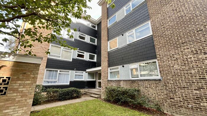 Studio To Rent In Sutton Grove, Sutton, SM1