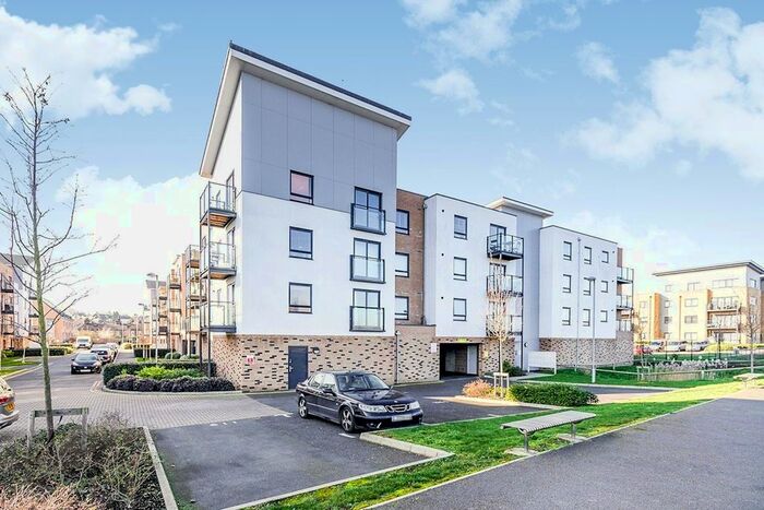 2 Bedroom Flat To Rent In Creek Mill Way, Dartford, DA1