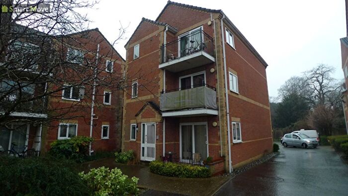 2 Bedroom Flat To Rent In Oaklands, Peterborough, Cambridgeshire., PE1