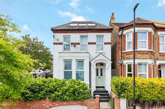 1 Bedroom Apartment For Sale In Selsdon Road, West Norwood, London, SE27