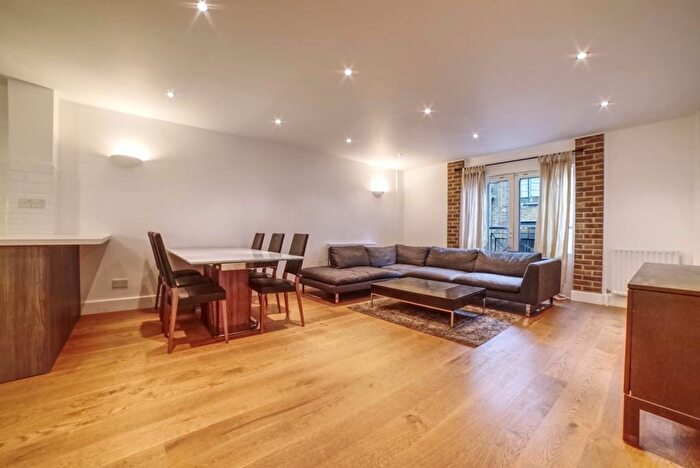 2 Bedroom Flat To Rent In Lion Court, Shand Street, SE1