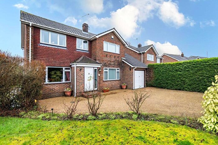 4 Bedroom Detached House For Sale In Brookhill Close, Copthorne, RH10