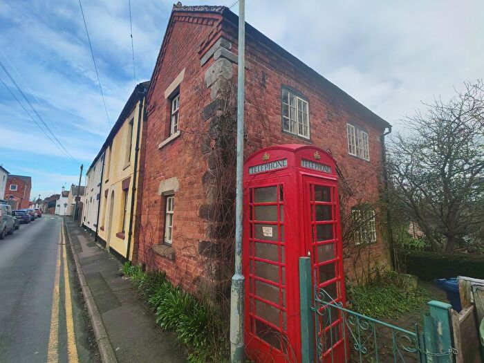 4 Bedroom Property To Rent In South Street, Stafford, ST16