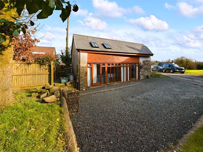 2 Bedroom Barn Conversion For Sale In Holsworthy, Devon, EX22