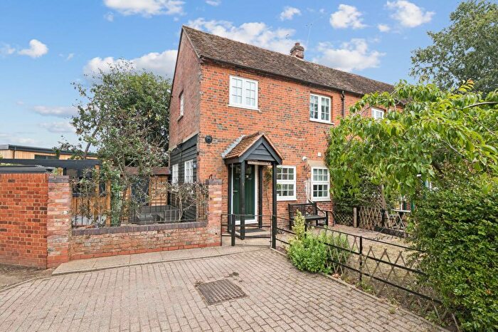 2 Bedroom End Of Terrace House To Rent In Digswell House Mews, Welwyn Garden City, AL8