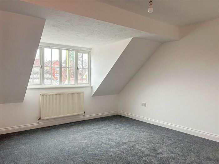 2 Bedroom Apartment To Rent In Lower Station Road, Staple Hill, Bristol, BS16