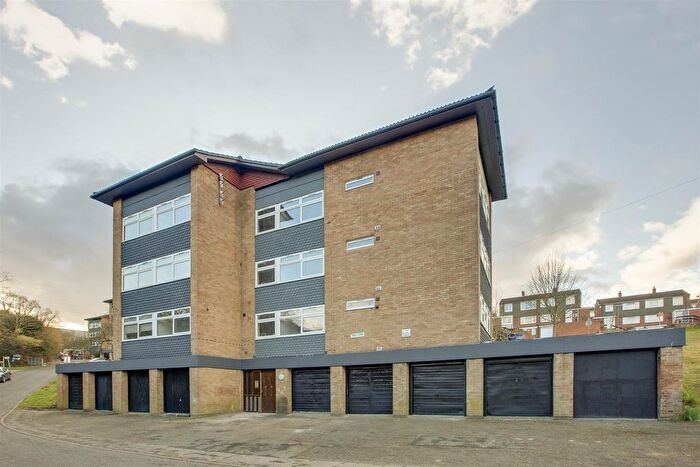 2 Bedroom Flat To Rent In Chairborough Road, Cressex Business Park, High Wycombe, HP12