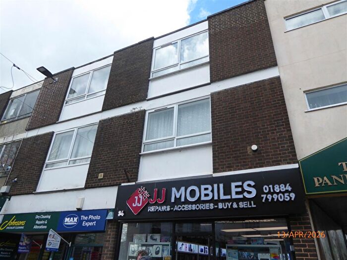 Studio To Rent In Fore Street, Tiverton, EX16