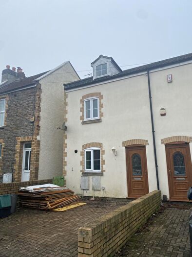 3 Bedroom Semi-Detached House To Rent In Small Lane, Bristol, BS16