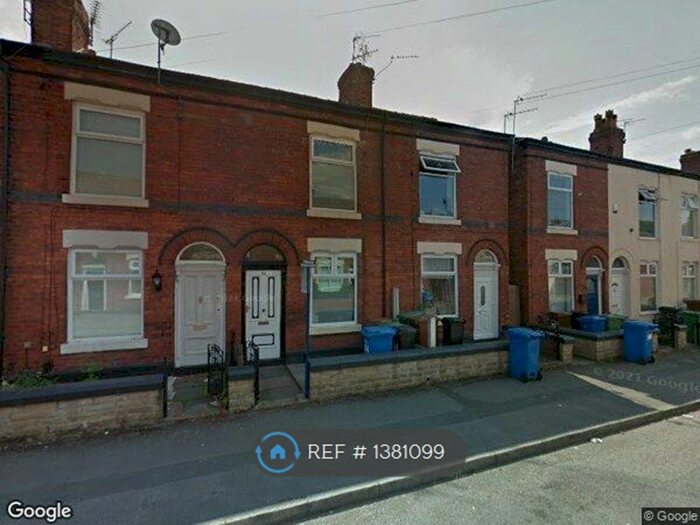 2 Bedroom Terraced House To Rent In Dundonald Street, Stockport, SK2