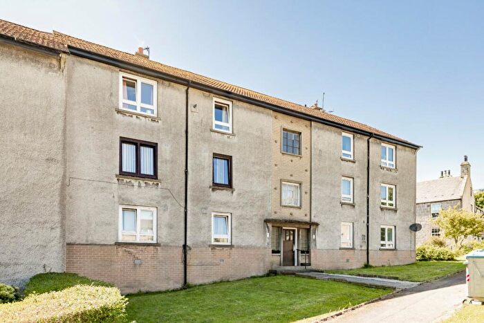 2 Bedroom Flat To Rent In Beattie Avenue, Aberdeen, AB25